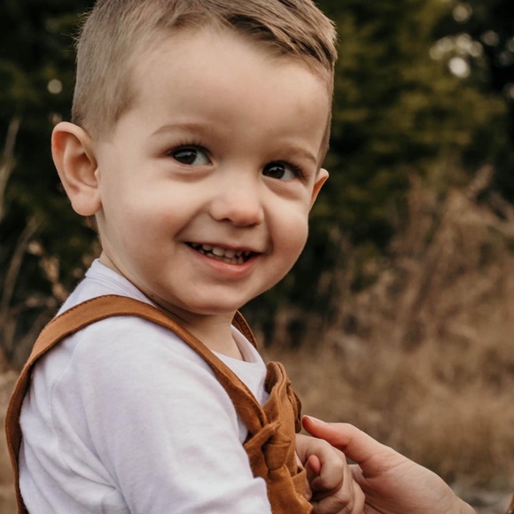 My family 🌻 - Picture 3 of 4